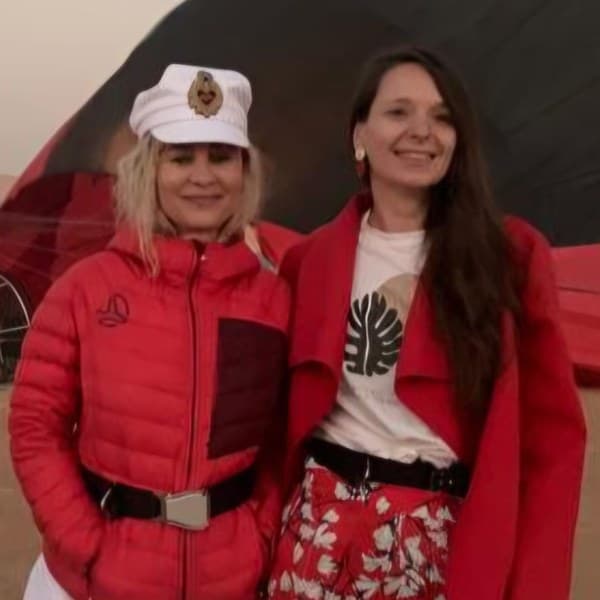 Mihaela Nedela Perianu alături de Alina Burlacu